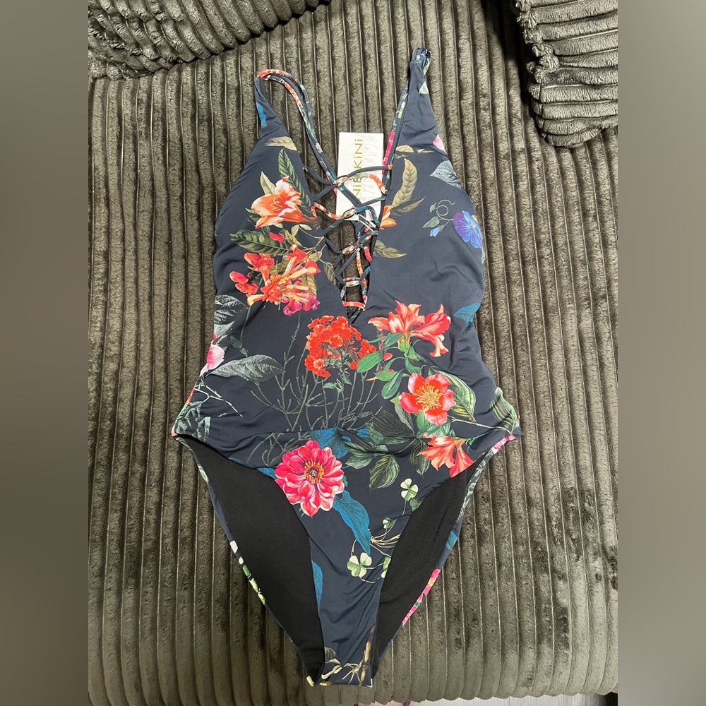 TiniBikini Plunging Neckline Black One Piece Open Back Swimsuit floral Large